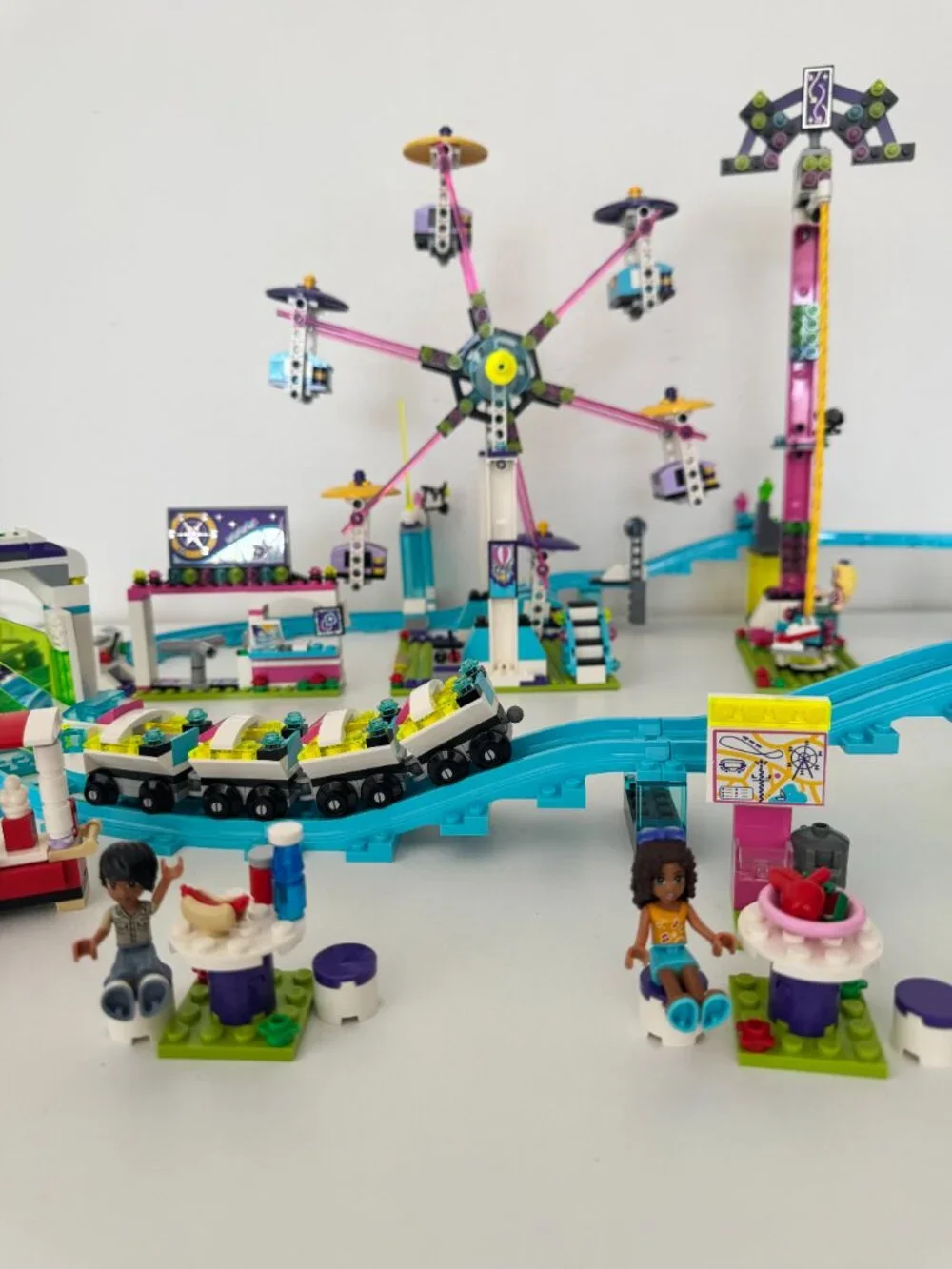 LEGO Friends Amusement Park Roller Coaster (#41130, 1124 pieces) - Retired